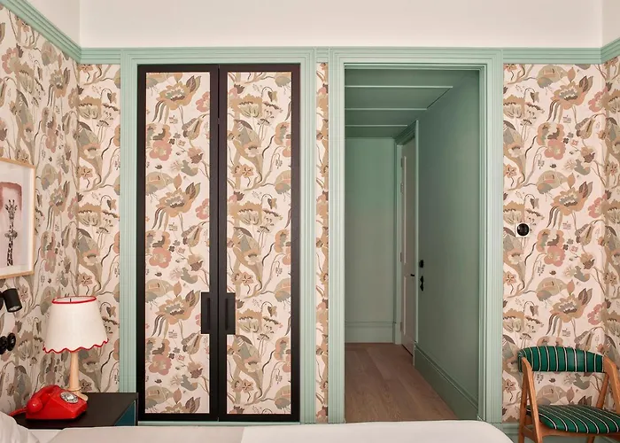 The Editory Boulevard Aliados - Preferred 5* Oporto