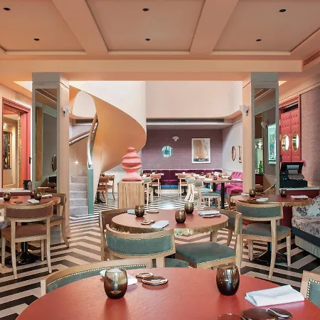 Hotel The Editory Boulevard Aliados - Preferred 5*