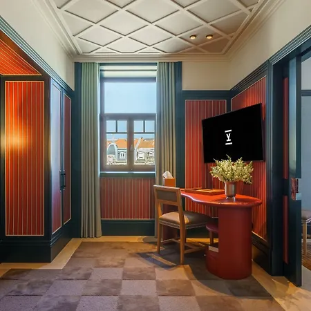 Отель The Editory Boulevard Aliados - Preferred