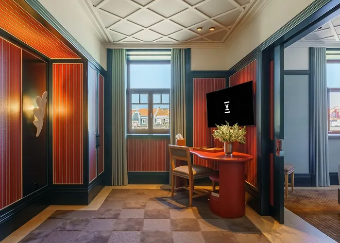 Отель The Editory Boulevard Aliados - Preferred